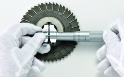 日本走空运 sk新泻精机 内径千分尺 QEM394-30I/QEM394-50I/QEM394-75I  配有参考环规