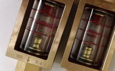 日本走空运 MAEDA KOKI 前田工机 MKCM30-4TL-ON 流量开关 MKCM35-4TL-OFF  检测流体的流动