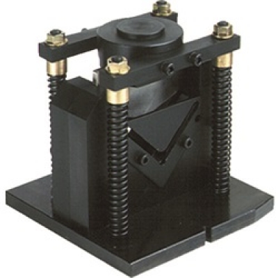 育良精機（株） C756-2 育良　アングル加工機（５０１０５）